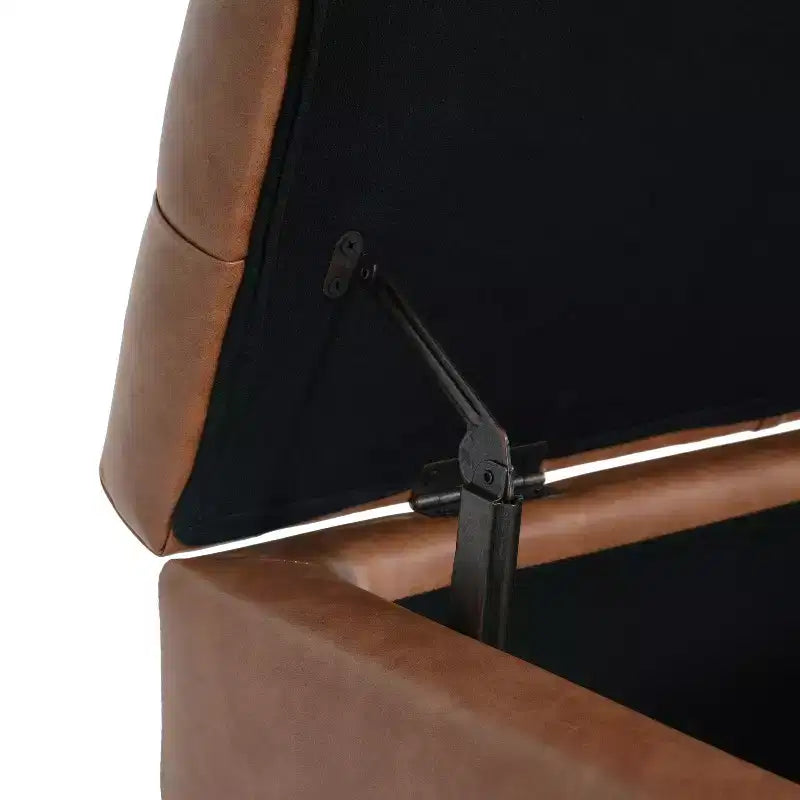 Poggiapiedi contenitore imbottito a bottoni, in similpelle contemporanea, 130 cm con gambe in betulla