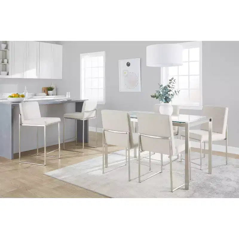 Set di 3 sgabelli da bar alti, struttura in acciaio inossidabile con sedile in tessuto beige