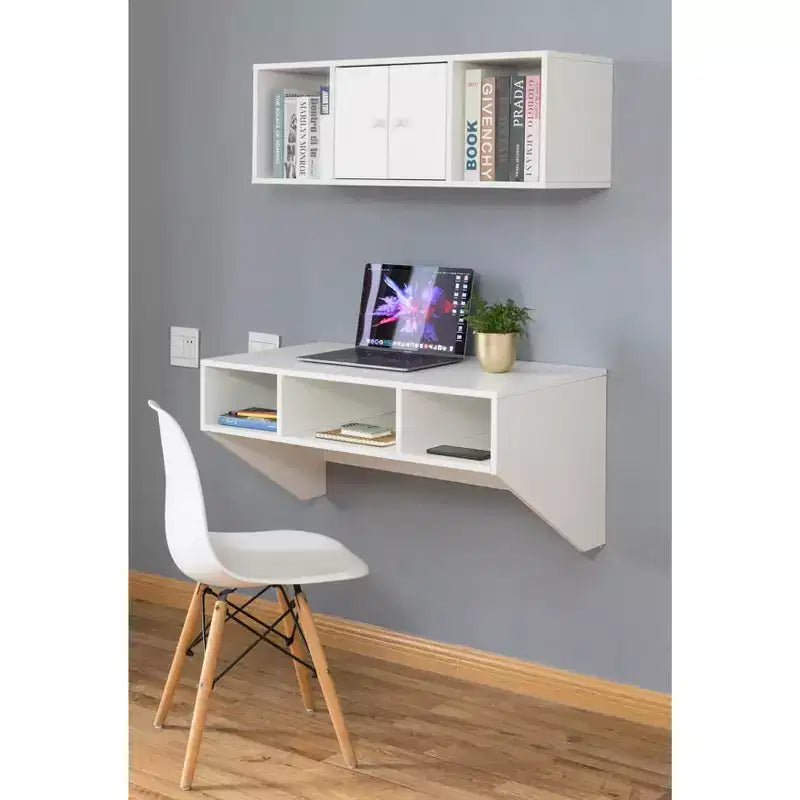 Scrivania da ufficio a parete con credenza pensile, postazione di lavoro salvaspazio